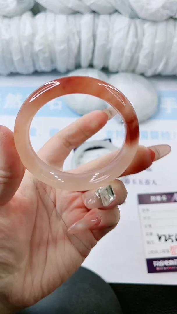 【闪购商品】石英质玉手镯未镶嵌多样性发货V256