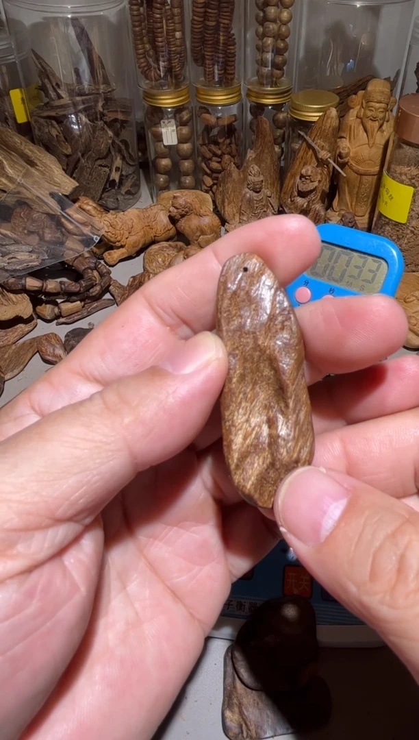 沉香沉香碎屑方**数东马5（克）+