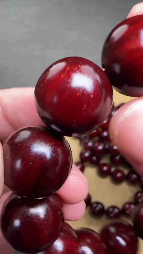 【闪购商品】小叶紫檀手串/手链441013-1.8金星