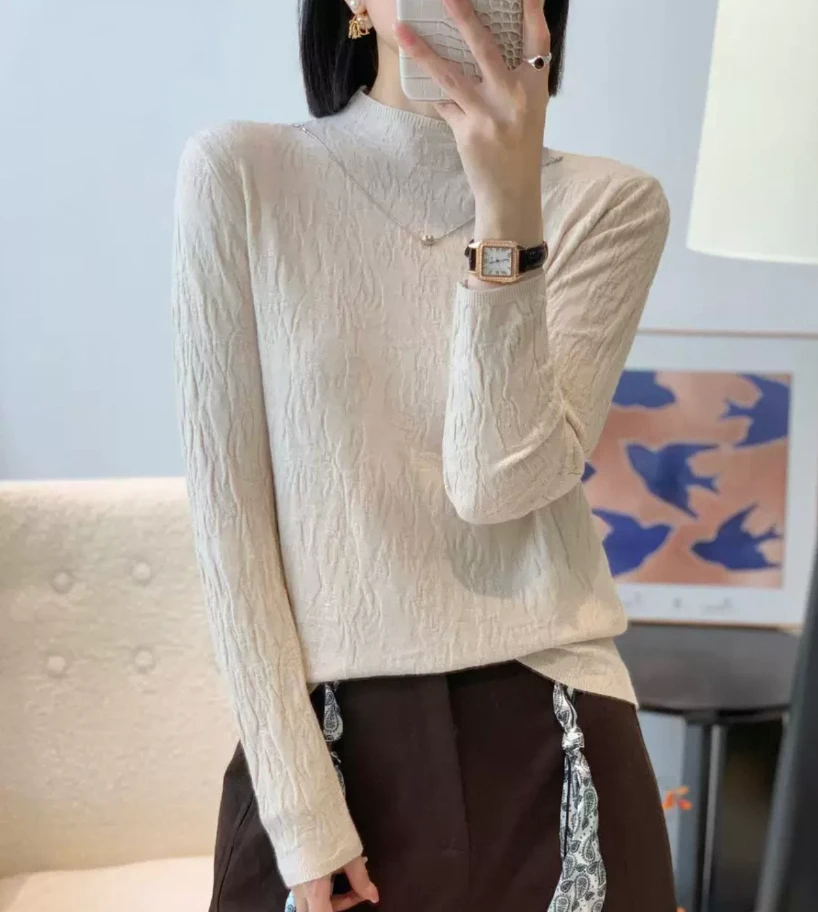 2025秋冬新款半高领设计感褶皱修身长袖内搭针织打底衫女装上衣潮