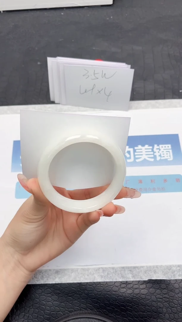 【闪购商品】和田玉手镯未镶嵌K351-56.4
