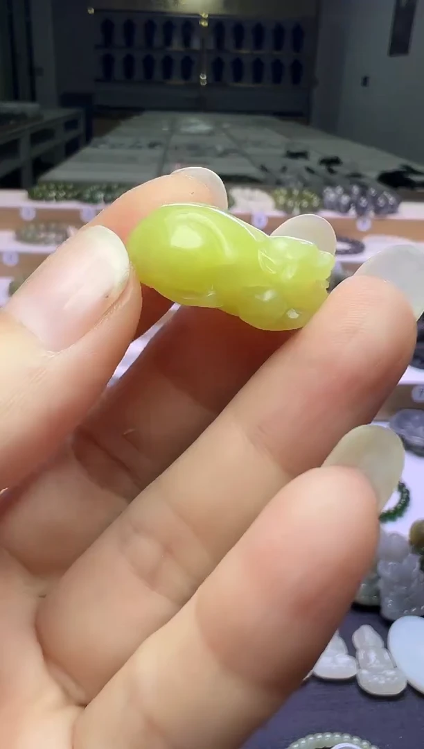 颈饰未镶嵌和田玉越**好定向11