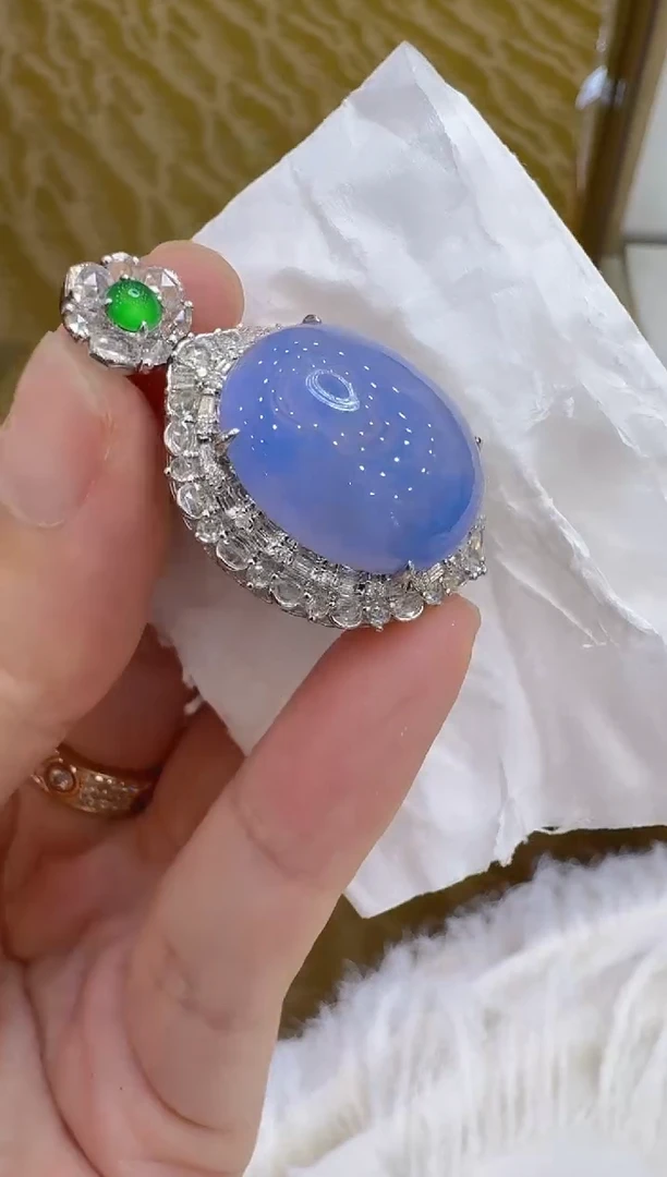 翡翠18K金镶嵌吊坠(不含链)多样性团购发一件