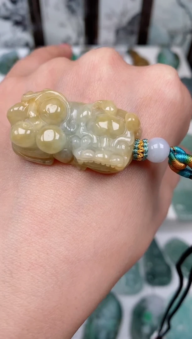 【闪购商品】翡翠颈饰未镶嵌吊坠