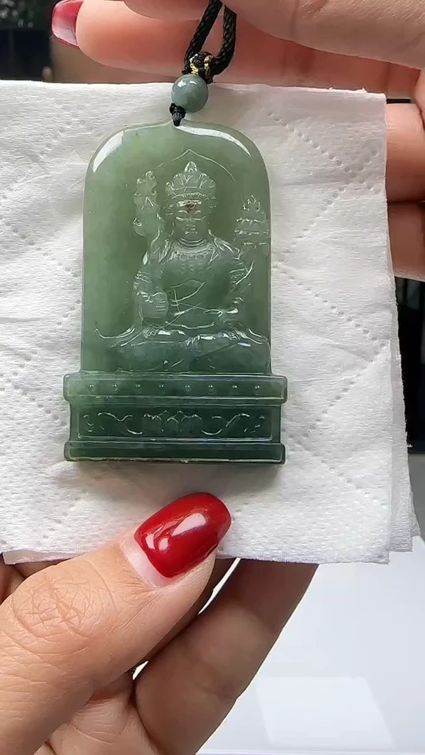 【闪购商品】翡翠颈饰未镶嵌天然翡翠A货吊坠