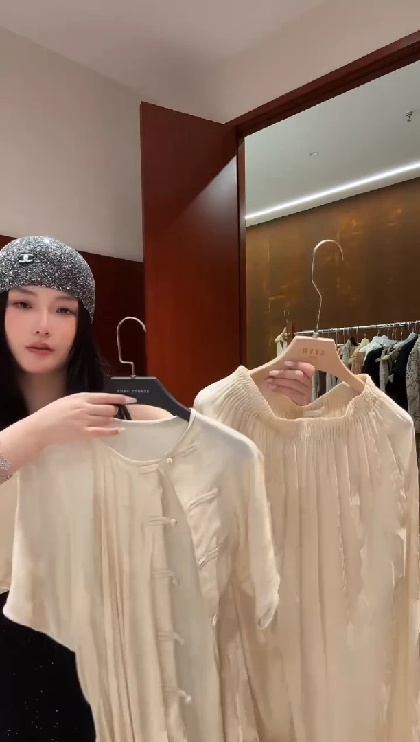 超舒服丝丝套装图片色