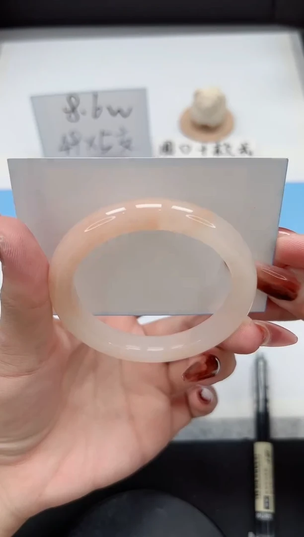 【闪购商品】石英质玉手镯未镶嵌347/54.4桃花