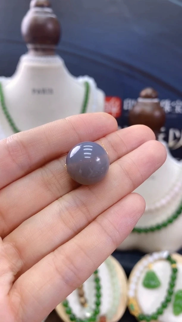 玛瑙/玉髓颈饰18K金镶嵌cg