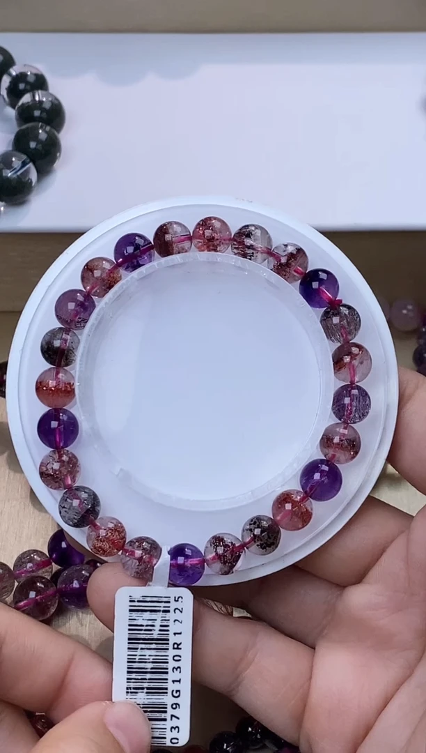 【闪购商品】水晶手链未镶嵌黑加仑超七单圈8m+