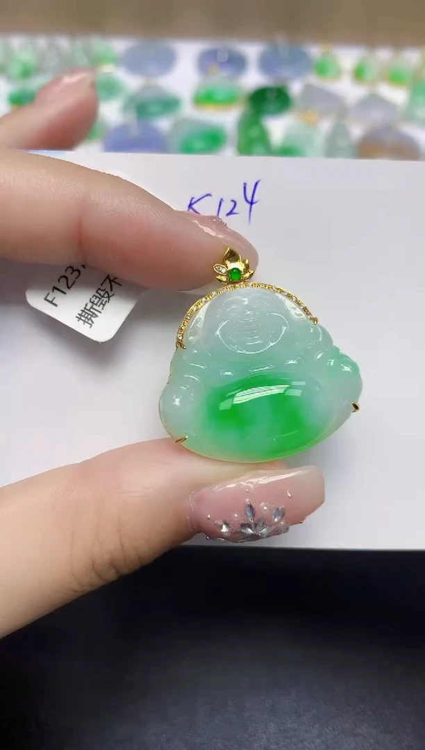 颈饰18K金镶嵌翡翠天然缅甸翡翠A货翡翠百元以上9元证书费自理
