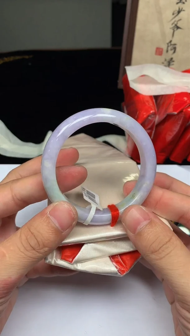 未镶嵌定制翡翠5067毛货不退不换 55-56圈