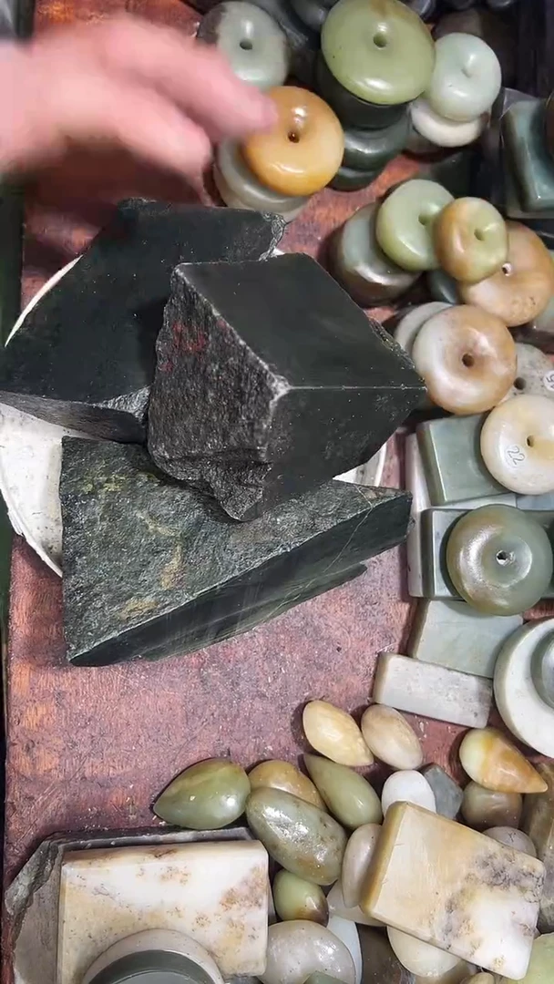 未镶嵌和田玉珠宝半成品缘*1