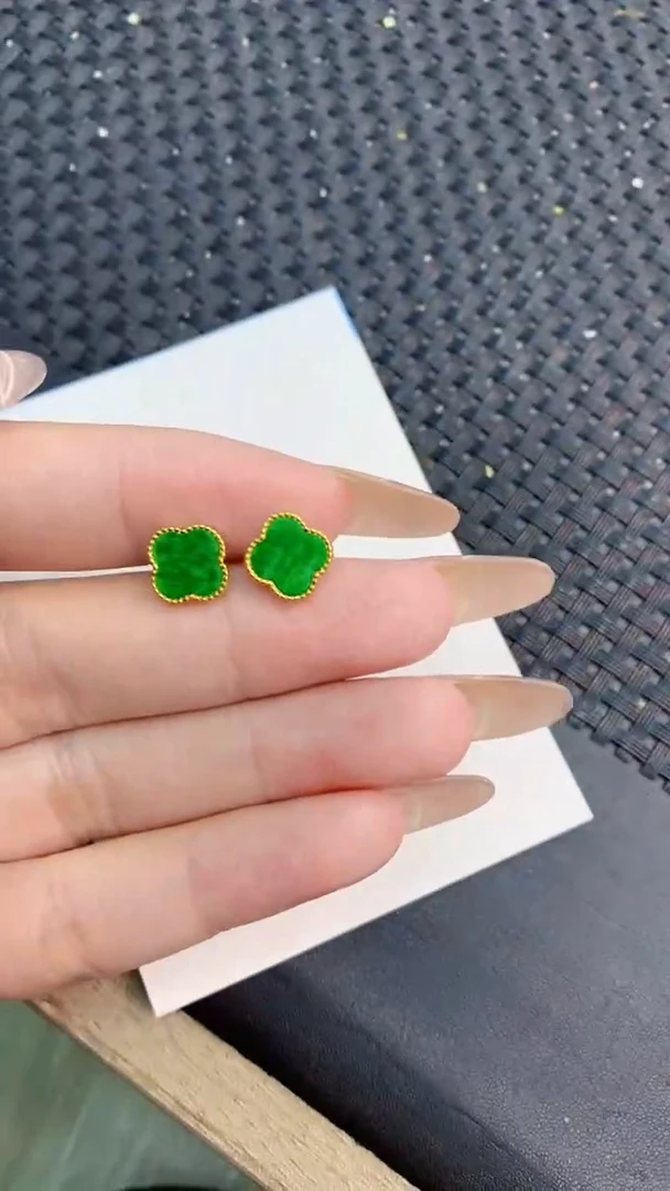 颈饰未镶嵌翡翠1