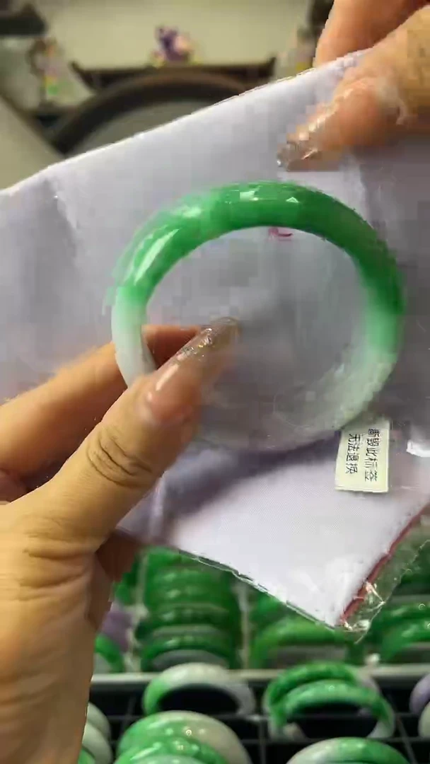 【闪购商品】砖雕h28 圈口56 独货手镯