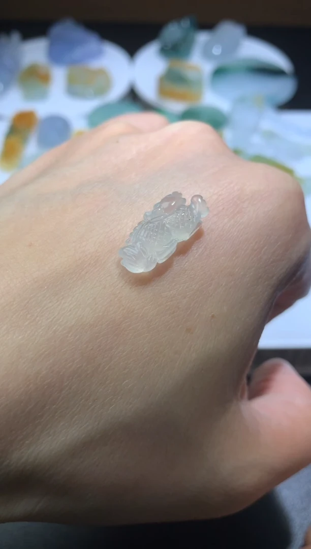 定制翡翠未镶嵌毛货