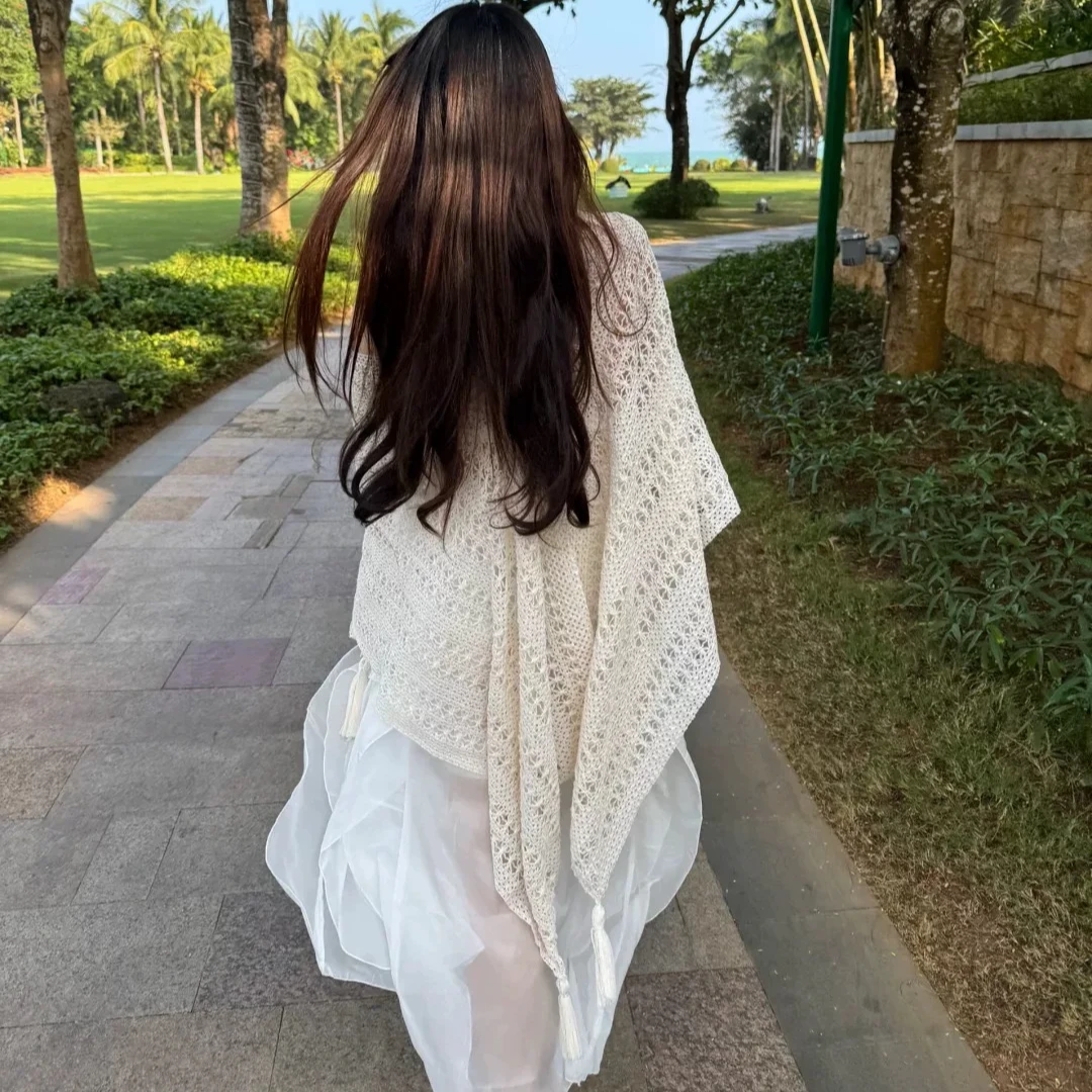 民族风云南旅游穿搭薄款川西新疆草原披肩女外搭新中式高级感显白