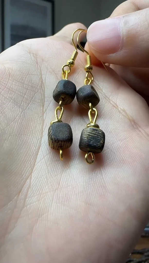 沉香沉香碎屑奇楠沉香方糖diy手工耳饰一对