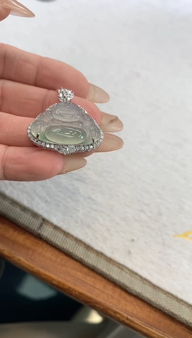 【闪购商品】翡翠颈饰18K金镶嵌佛公