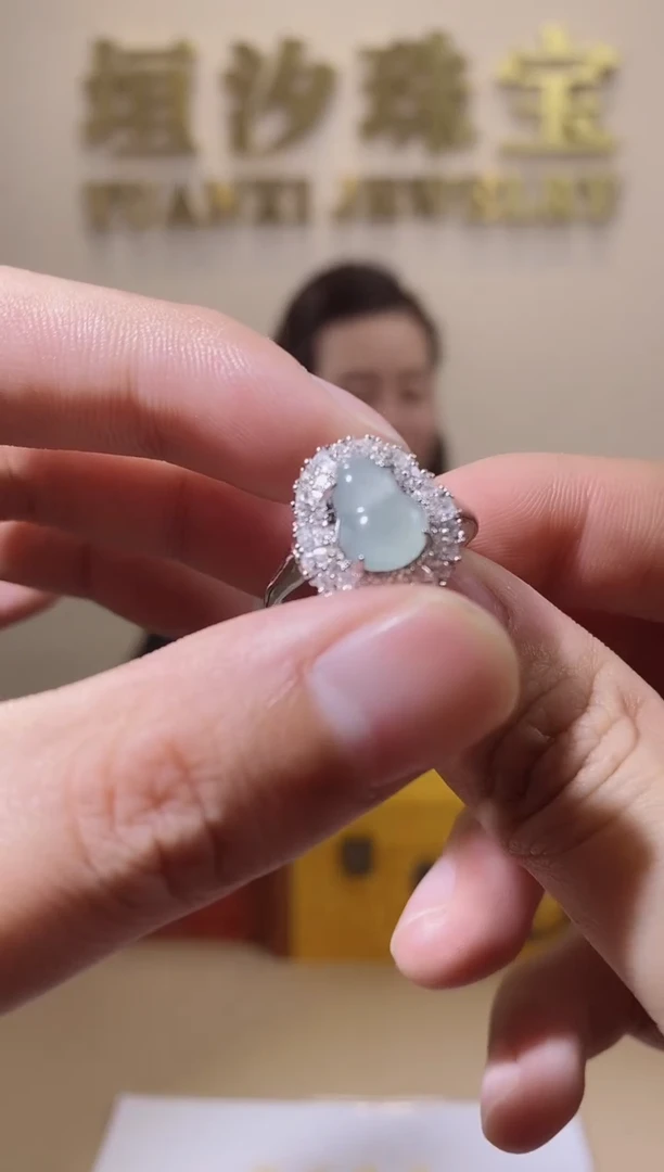 【闪购商品】翡翠颈饰未镶嵌天然A货翡翠葫芦戒指（多样性发货）