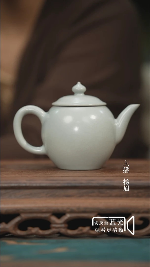是***呀官帽壶-月白九天虹印（章款）眉