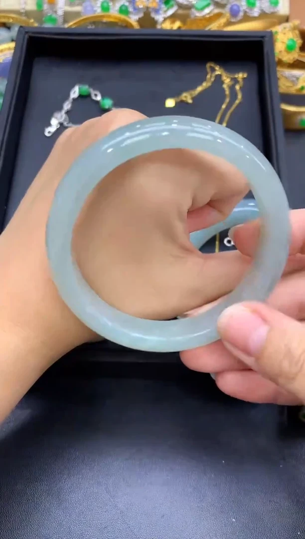 未镶嵌手镯翡翠615-中国好珍宝