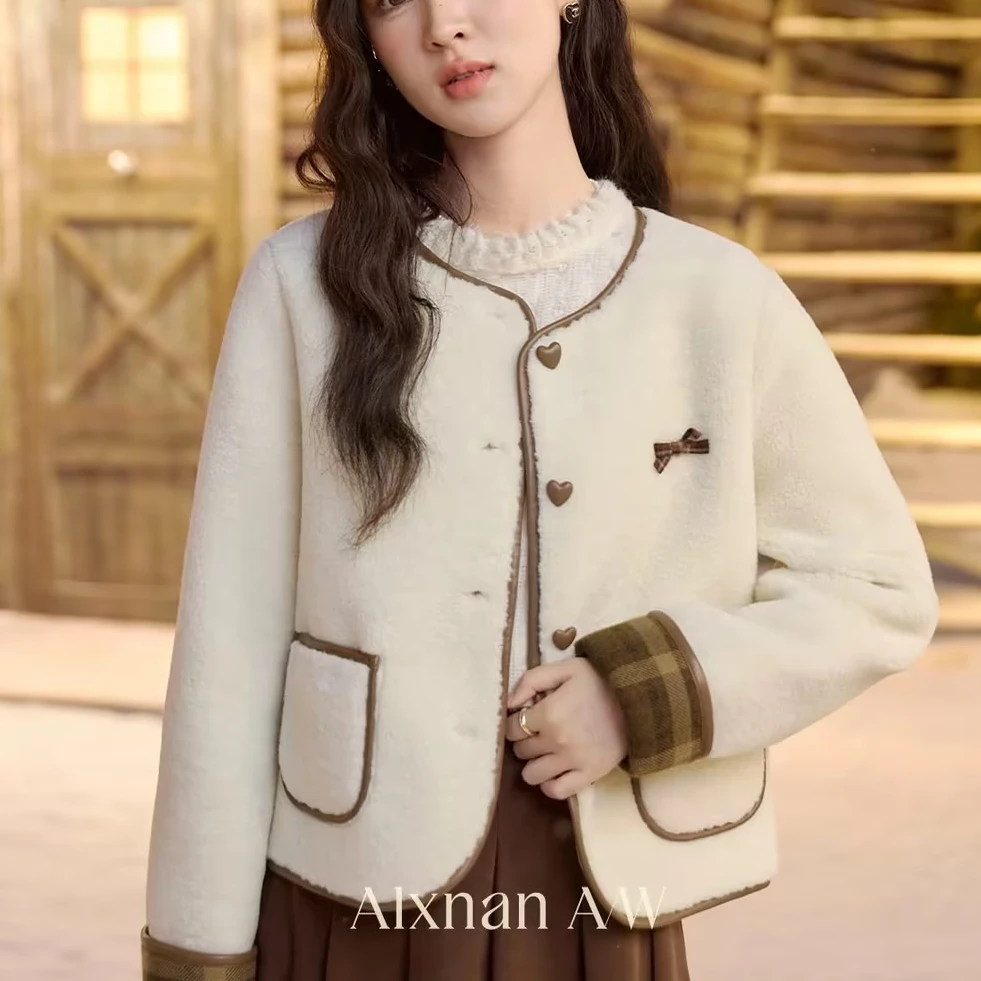 【鹿屿庄】米白色短外套冬季新款保暖高级上衣523110