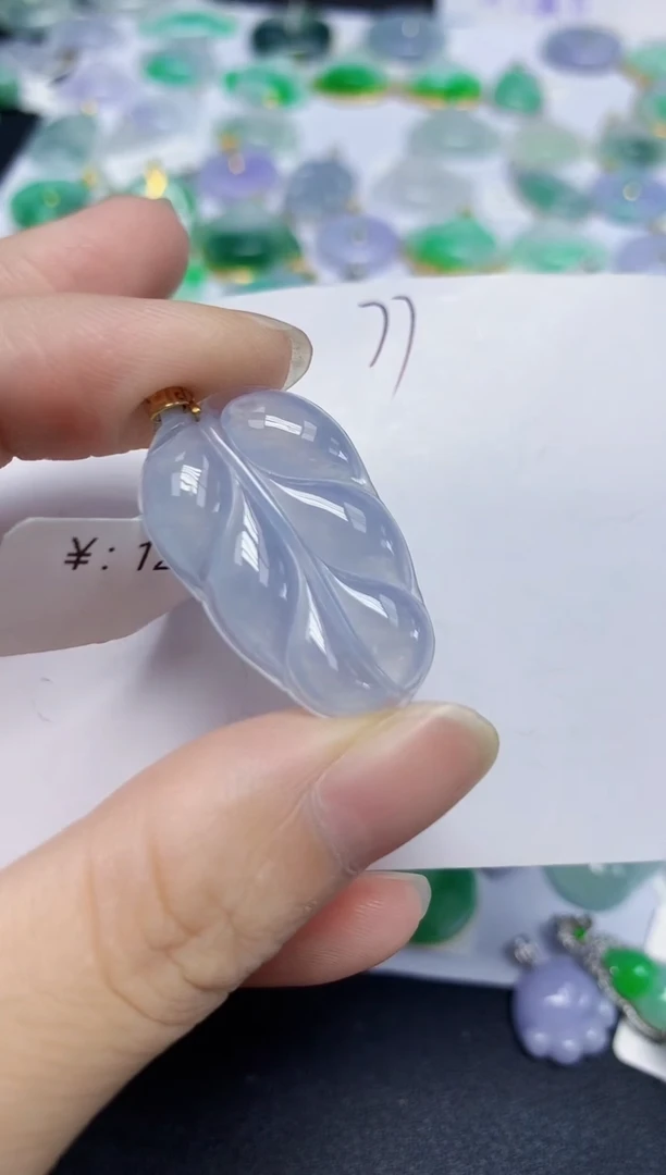 翡翠未镶嵌颈饰天然缅甸翡翠A货
