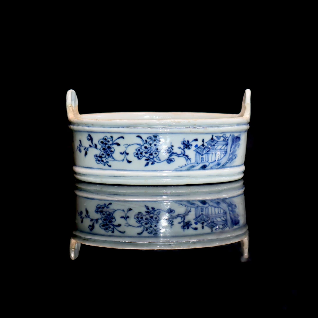 27:清中期青花山水纹木桶型洗