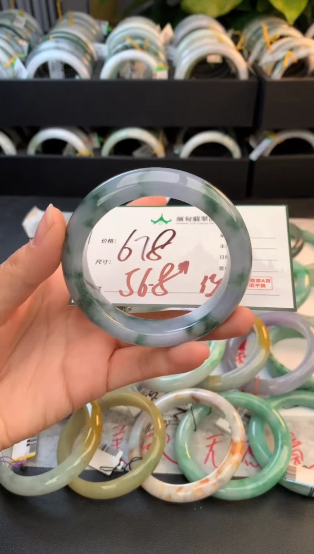 未镶嵌定制翡翠玉*宝毛货需精细抛光+多人
