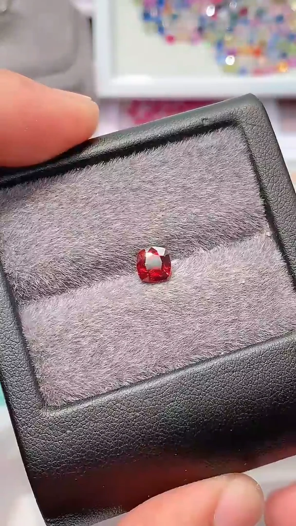 【闪购商品】尖晶石裸石未镶嵌红绝14/1.1