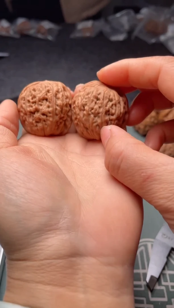 把件文玩核桃w261  莲花  37尺