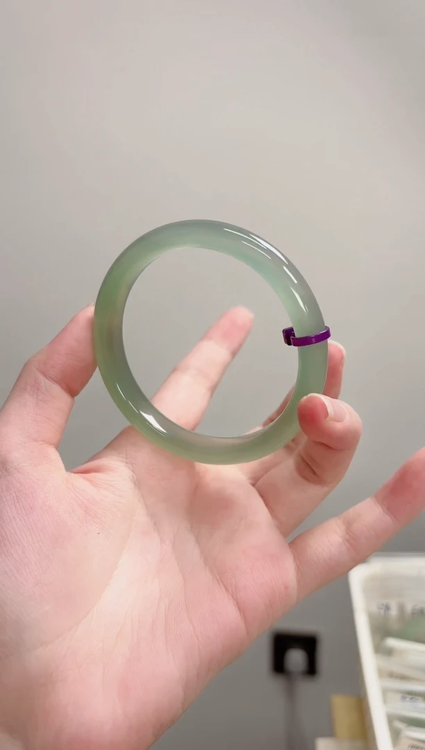 手镯玛瑙/玉髓未镶嵌57-58正圈