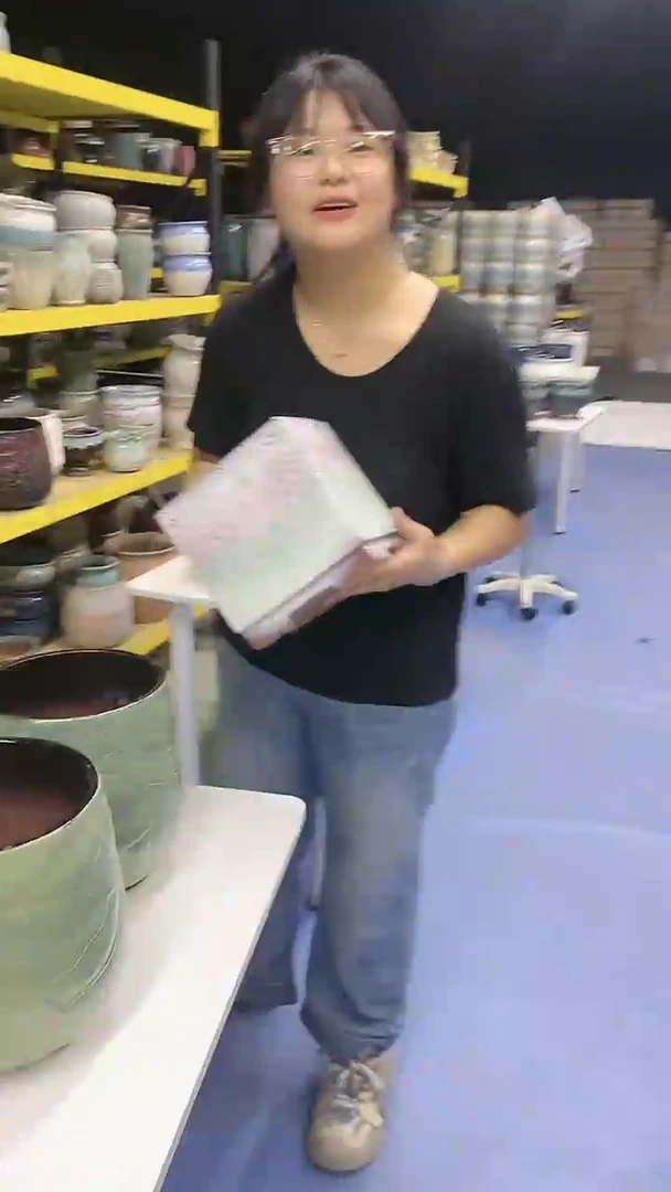 宜兴紫砂粗陶花盆