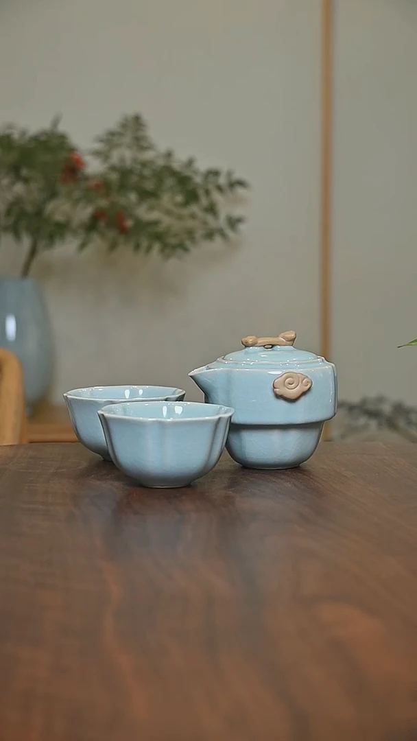 祥云快客一壶二杯 天青 微瑕 朱家汝窑款