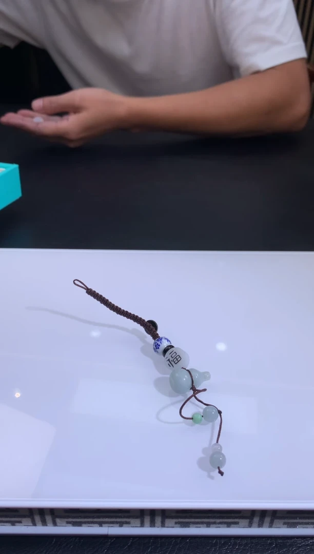 颈饰未镶嵌翡翠8翡翠