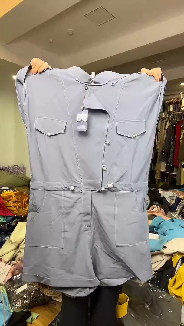 连体衣       L码        120-140斤（福利）