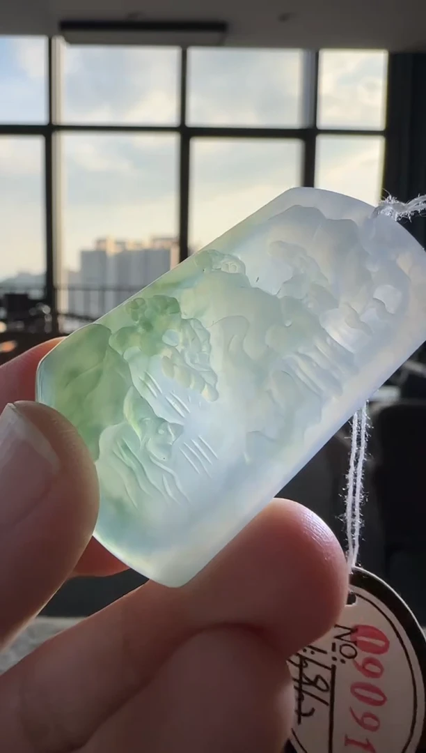 颈饰未镶嵌翡翠天然翡翠A货孤品一件