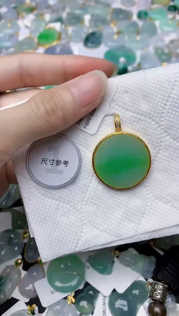 颈饰银S925镶嵌翡翠天然A货翡翠