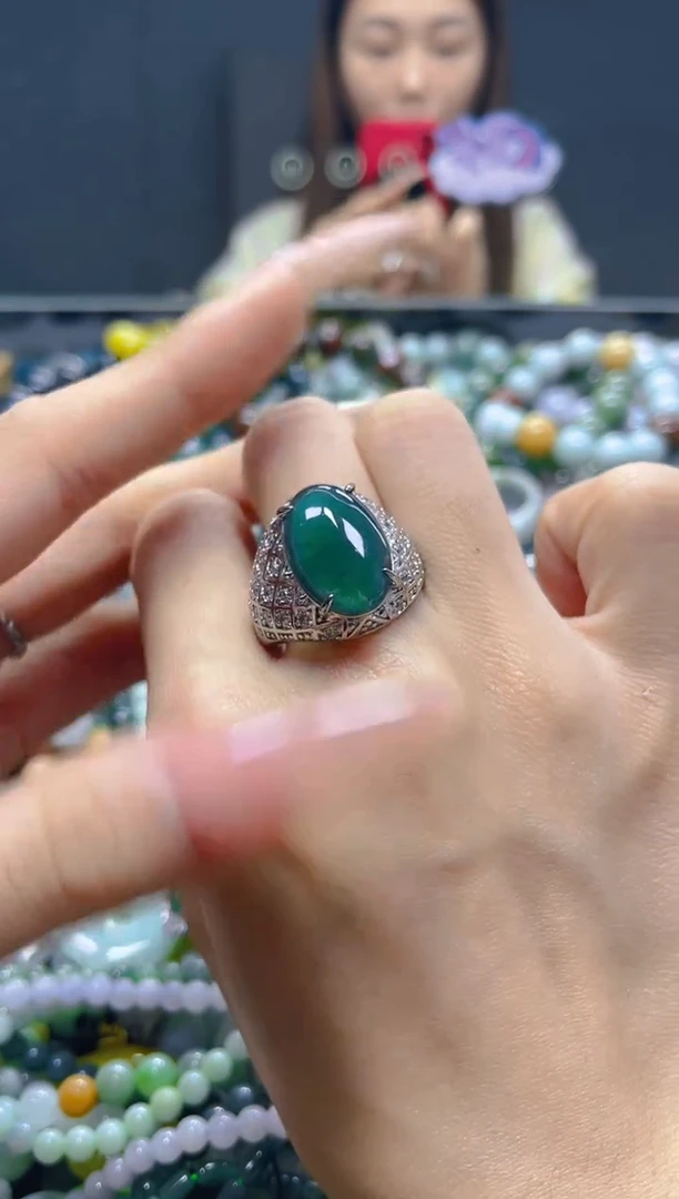 颈饰未镶嵌翡翠/K/翡翠A货，一件也是批发价