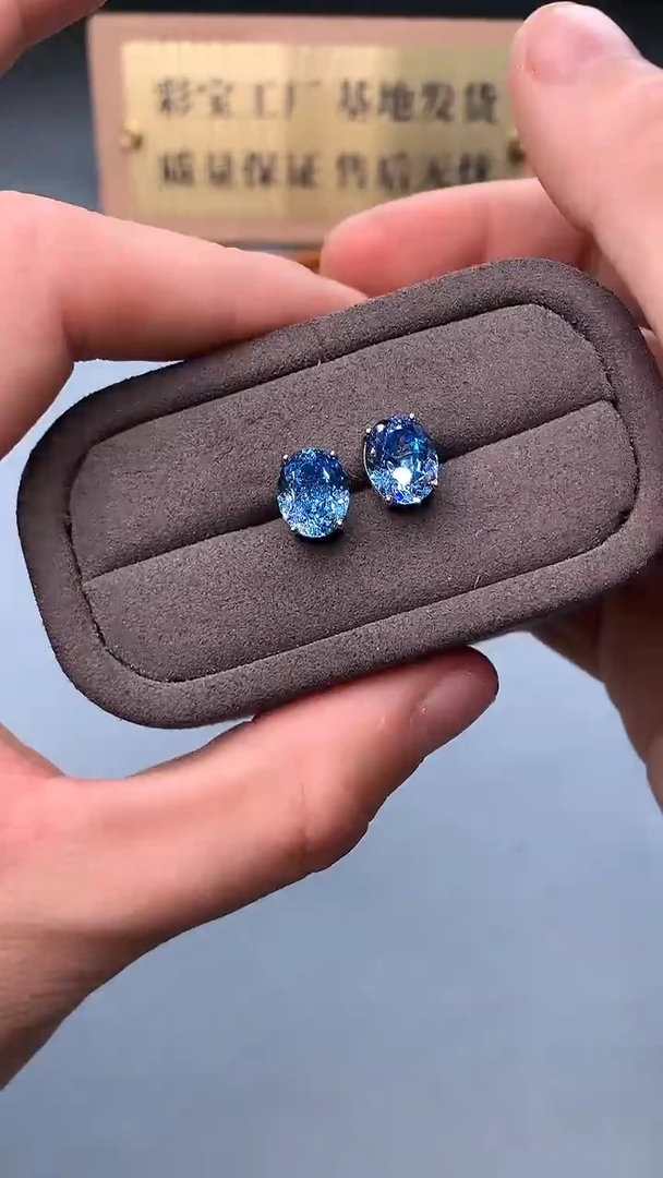 银S925镶嵌耳钉海蓝宝石1111