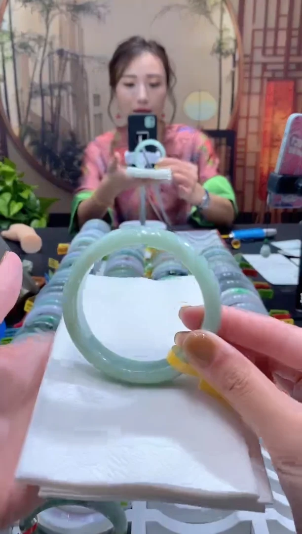 未镶嵌手镯翡翠000072307