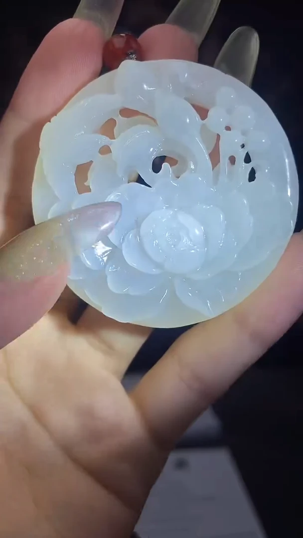 和田玉未镶嵌颈饰c490