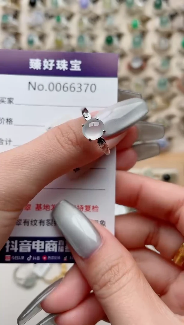 【闪购商品】翡翠戒指银S925镶嵌.........