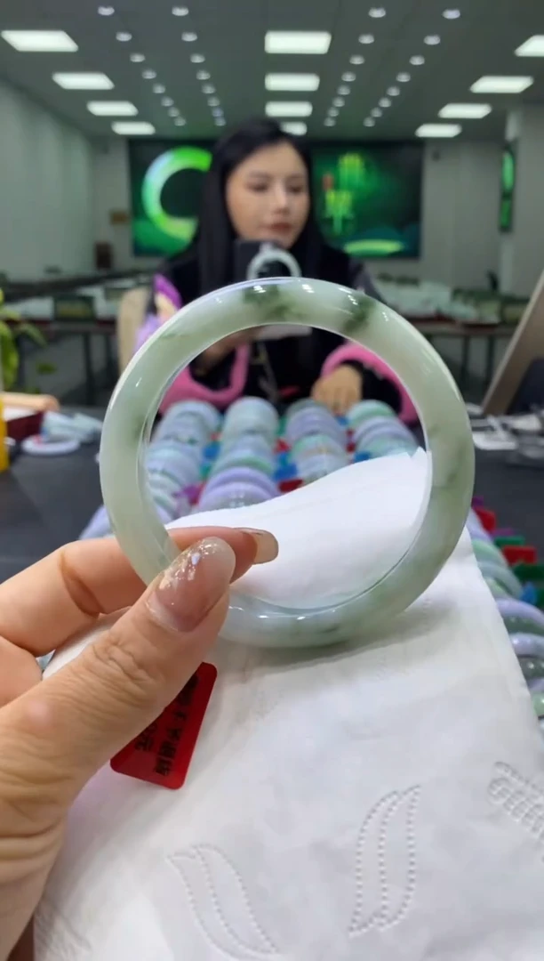 未镶嵌手镯翡翠00002073