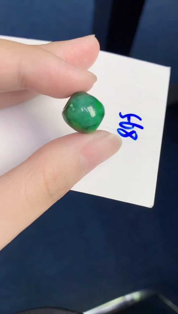 颈饰未镶嵌翡翠天然翡翠缅甸A货