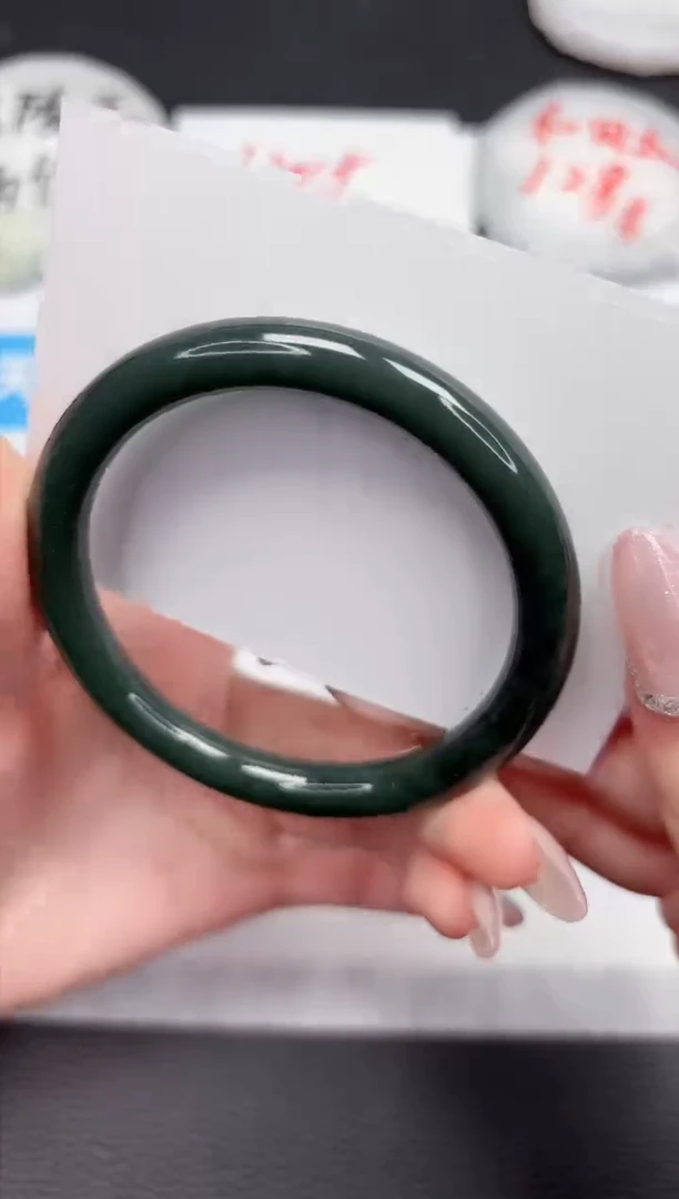 【闪购商品】石英质玉手镯未镶嵌522-58.8