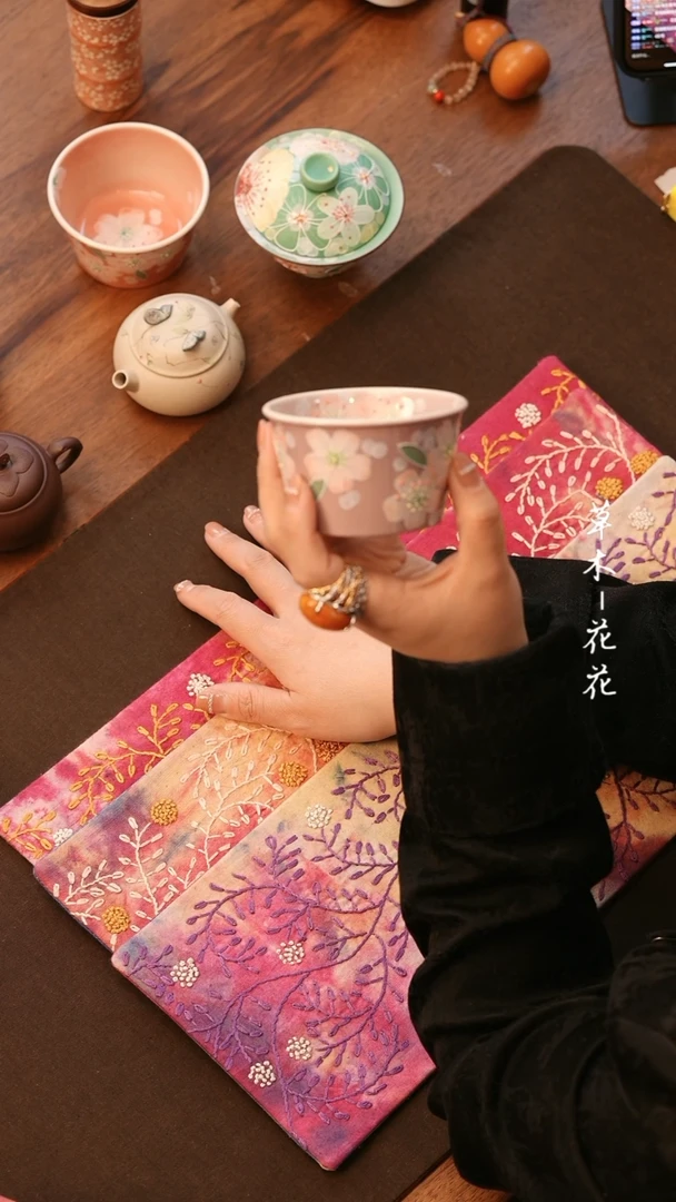 【闪购商品】花满蹊紫色猪口杯