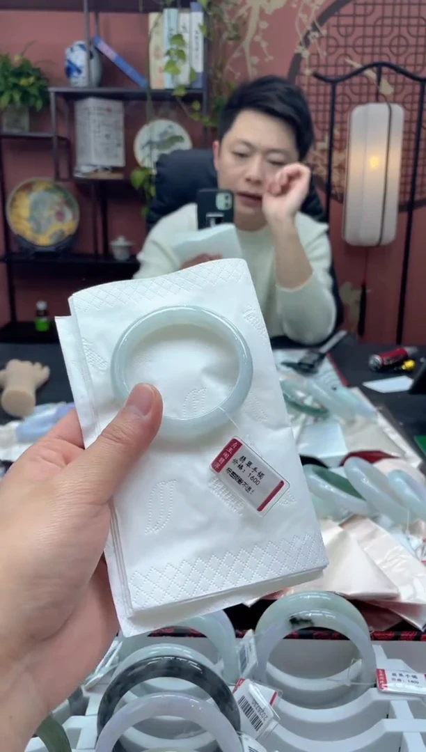 未镶嵌手镯翡翠8695*********