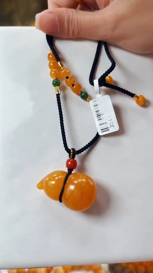 手链蜜蜡未镶嵌35mm蜜蜡，多样性只发其中一件