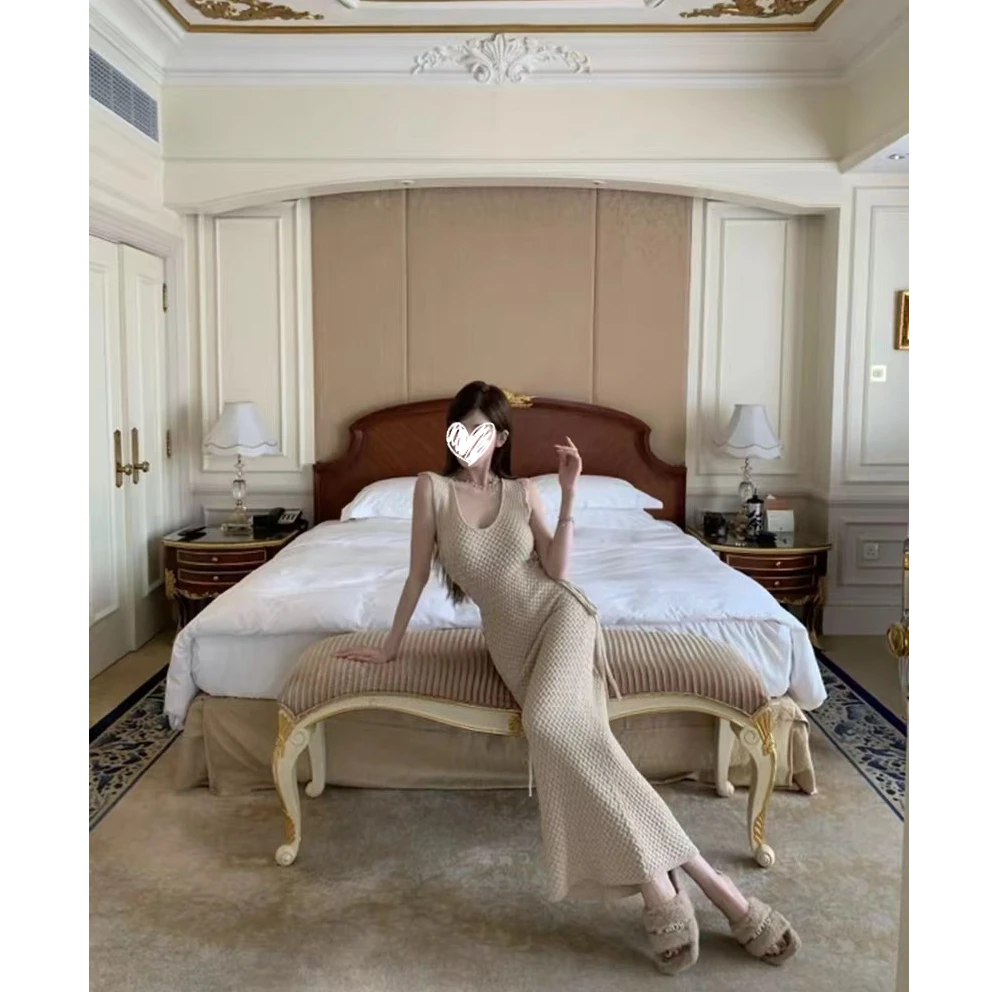 A纯欲性感镂空系带收腰修身针织连衣长裙贵气女款无袖包臀背心裙